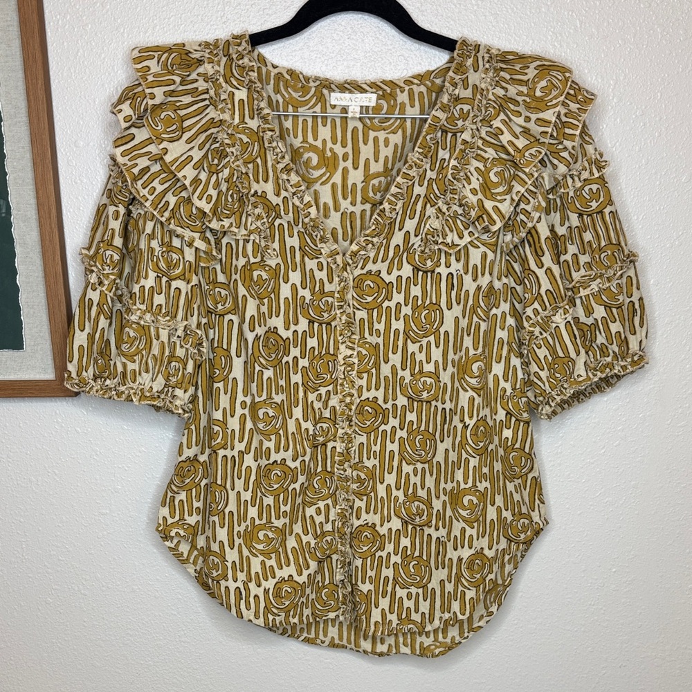 Anna Cate Jolie Abstract Ruffle Button Blouse with Cream & Gold/Mustard - Large